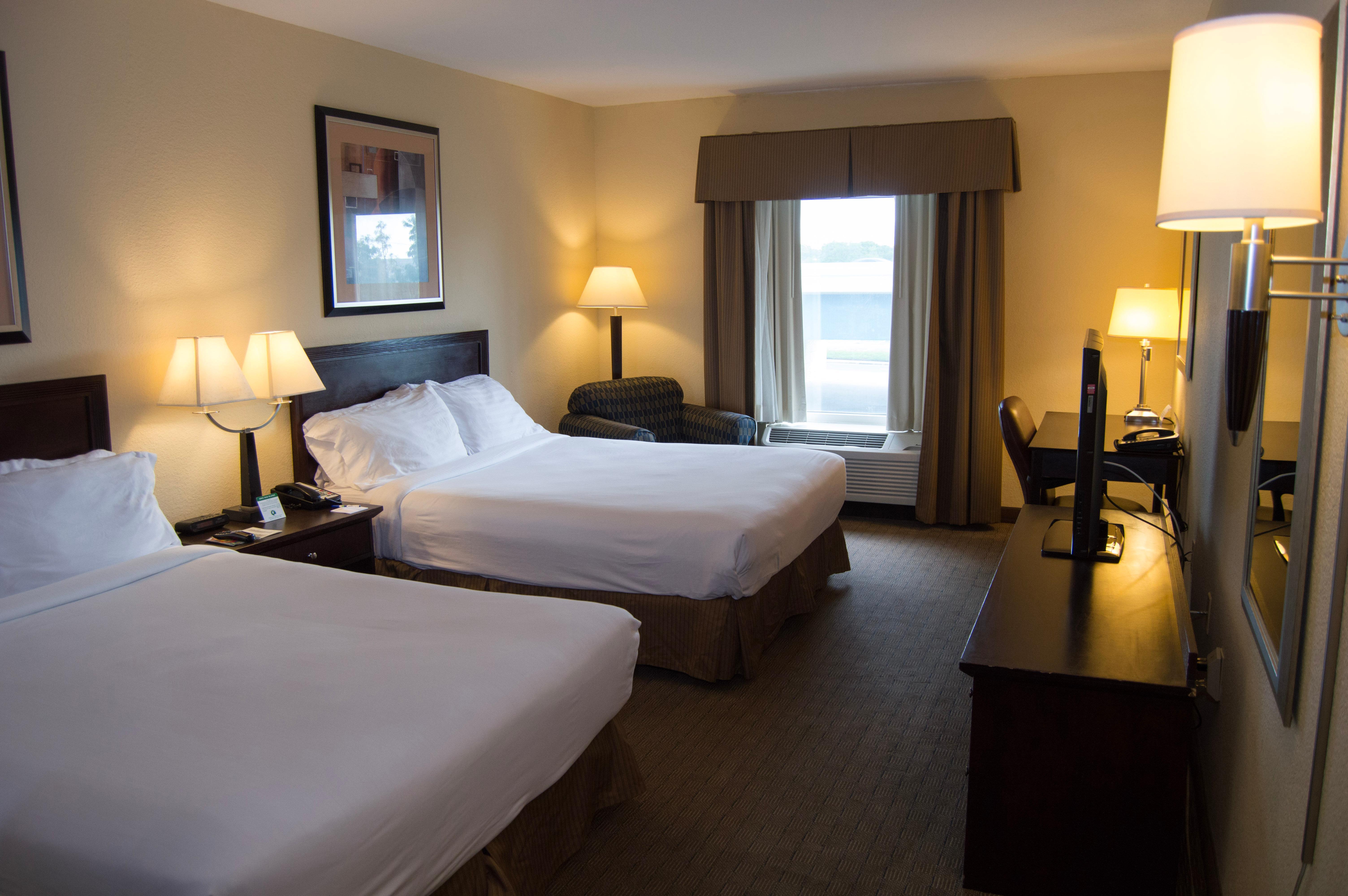 Holiday Inn Express Hotel & Suites Clearwater Us 19 North By Ihg Εξωτερικό φωτογραφία