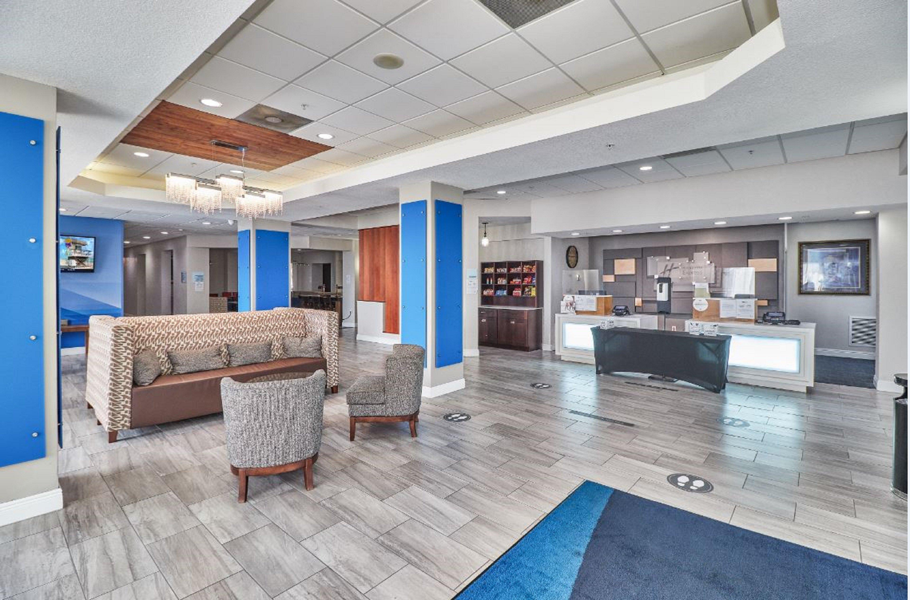 Holiday Inn Express Hotel & Suites Clearwater Us 19 North By Ihg Εξωτερικό φωτογραφία