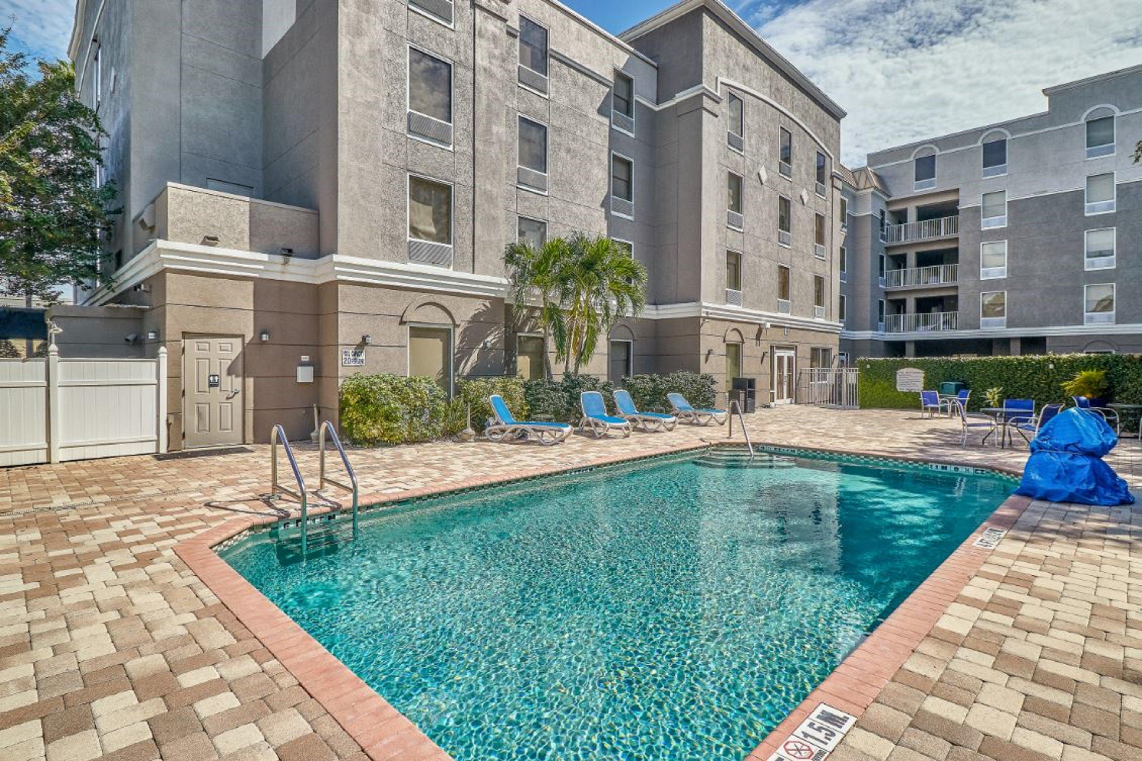 Holiday Inn Express Hotel & Suites Clearwater Us 19 North By Ihg Εξωτερικό φωτογραφία